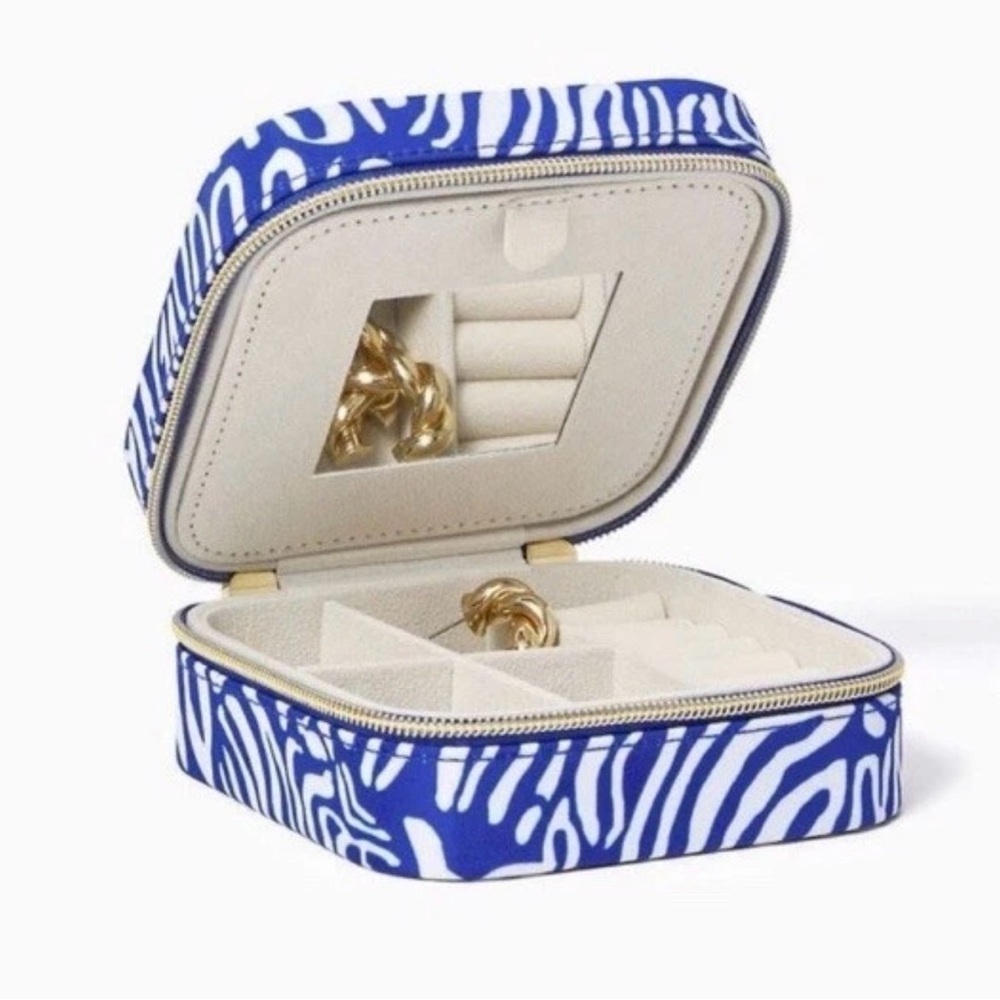 Lilly Pulitzer Martinique Blue ZEE BEBE JEWELRY CASE Zippered Travel Box GWP